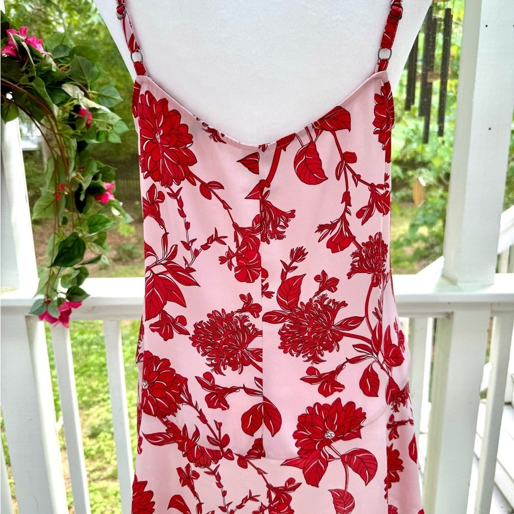 Gorgeous Cabi #5533 cranberry crush peblum floral tank-Small - Picture 8 of 13